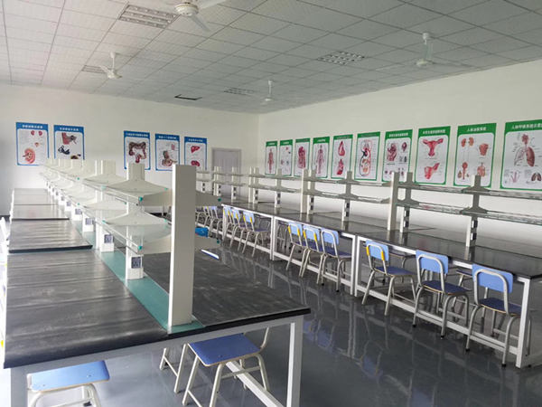 石家庄白求恩医学院口腔修复实训室